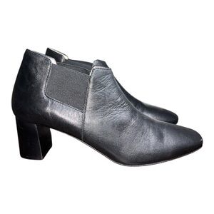 Amalfi by Rangoni Women's Black Leather Ankle Boots size 6.5